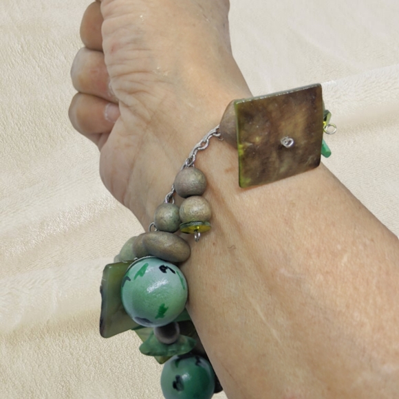 Outgoing, Bold, One-of-a-Kind Daring Style Multi-charm Bracelet - Picture 5 of 7